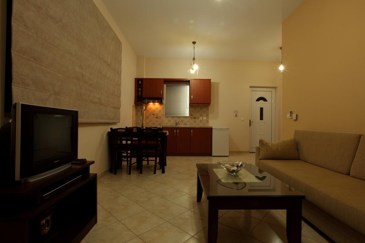Pantheon Hotel & Suites Nerotriviá Oda fotoğraf